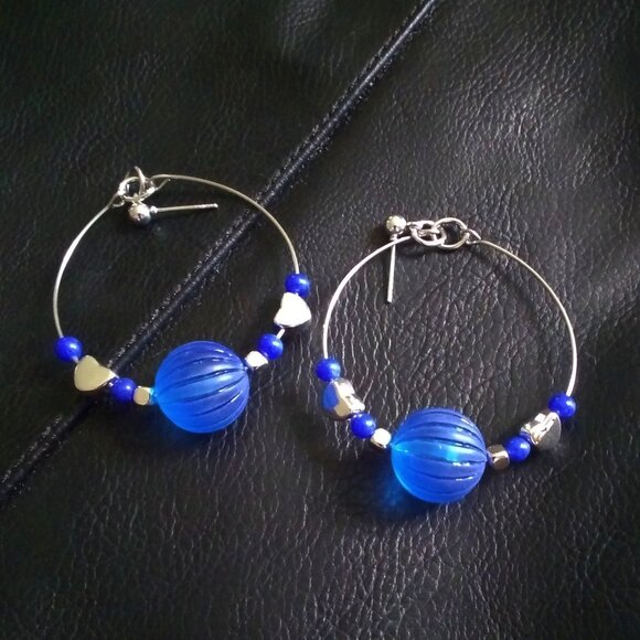 Cobalt Blue Beaded Hoop Earrings with Heart Charms ~ Retro Kitsch Meets Handmade - Picture 1 of 10